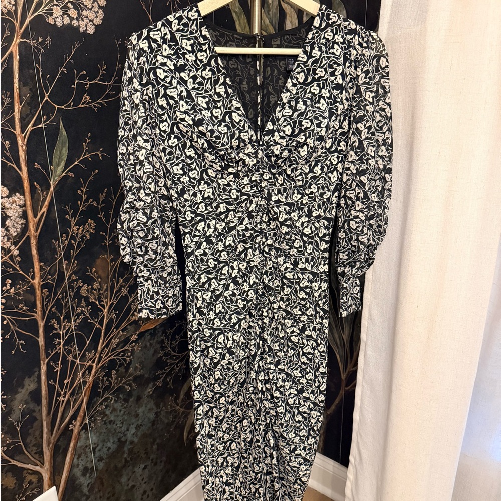 Topshop Monochrome Floral Long Sleeve Dress
